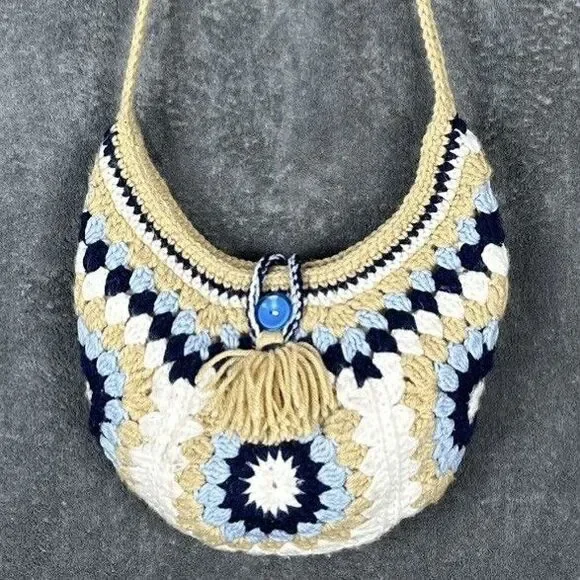 Crocheted Granny Square Purse Crossbody Bag Handbag Lined - BOHO/Vintage STYLE - Picture 2 of 9